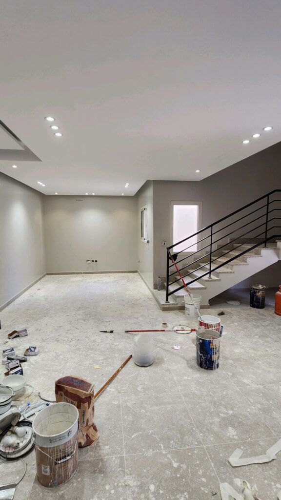 تجديد دهانات شقة قديمة بأقل التكاليف